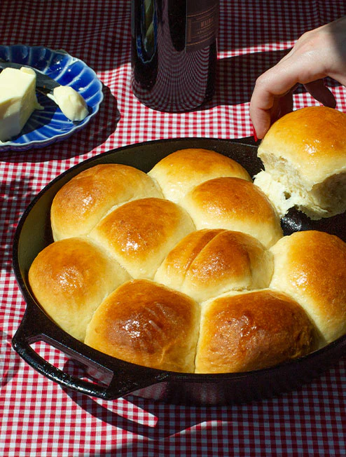 10.25 Inch Seasoned Cast Iron Baker's Skillet 3 10.25 Inch Seasoned Cast Iron Baker's Skillet