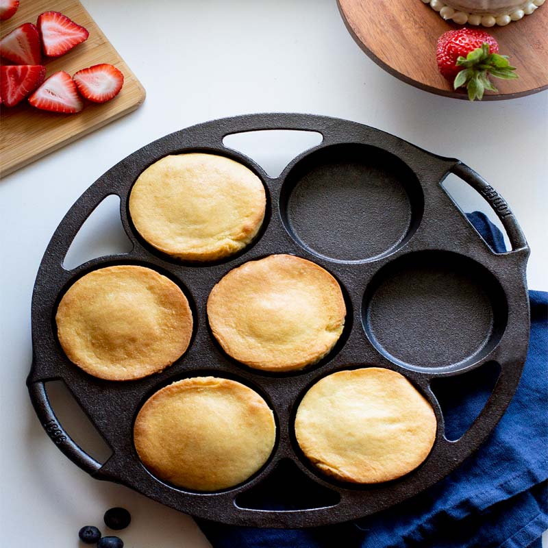 Seasoned Cast Iron Mini Cake Pan 3 Seasoned Cast Iron Mini Cake Pan