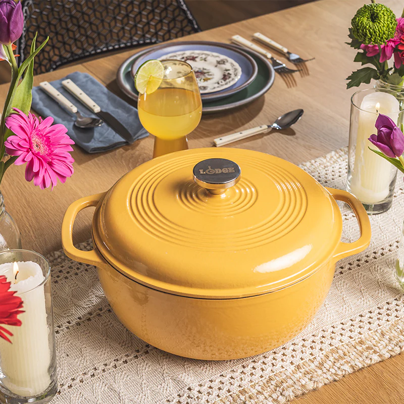Essential Enamel Dutch Oven 139 Essential Enamel Dutch Oven