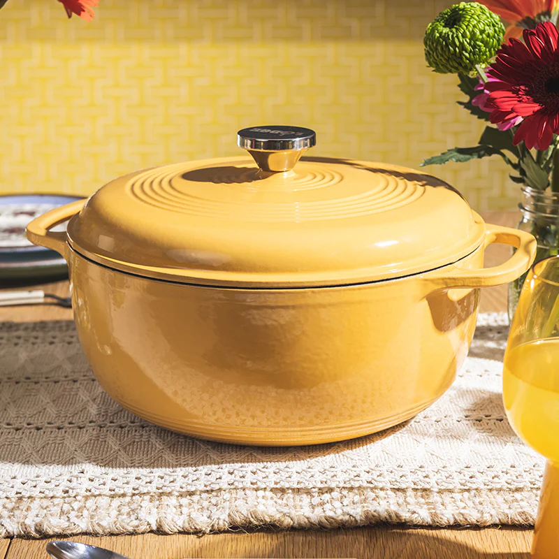 Essential Enamel Dutch Oven 140 Essential Enamel Dutch Oven