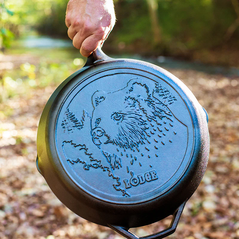 Wildlife Series™ 12 Inch Cast Iron Bear Skillet 3 Wildlife Series™ 12 Inch Cast Iron Bear Skillet