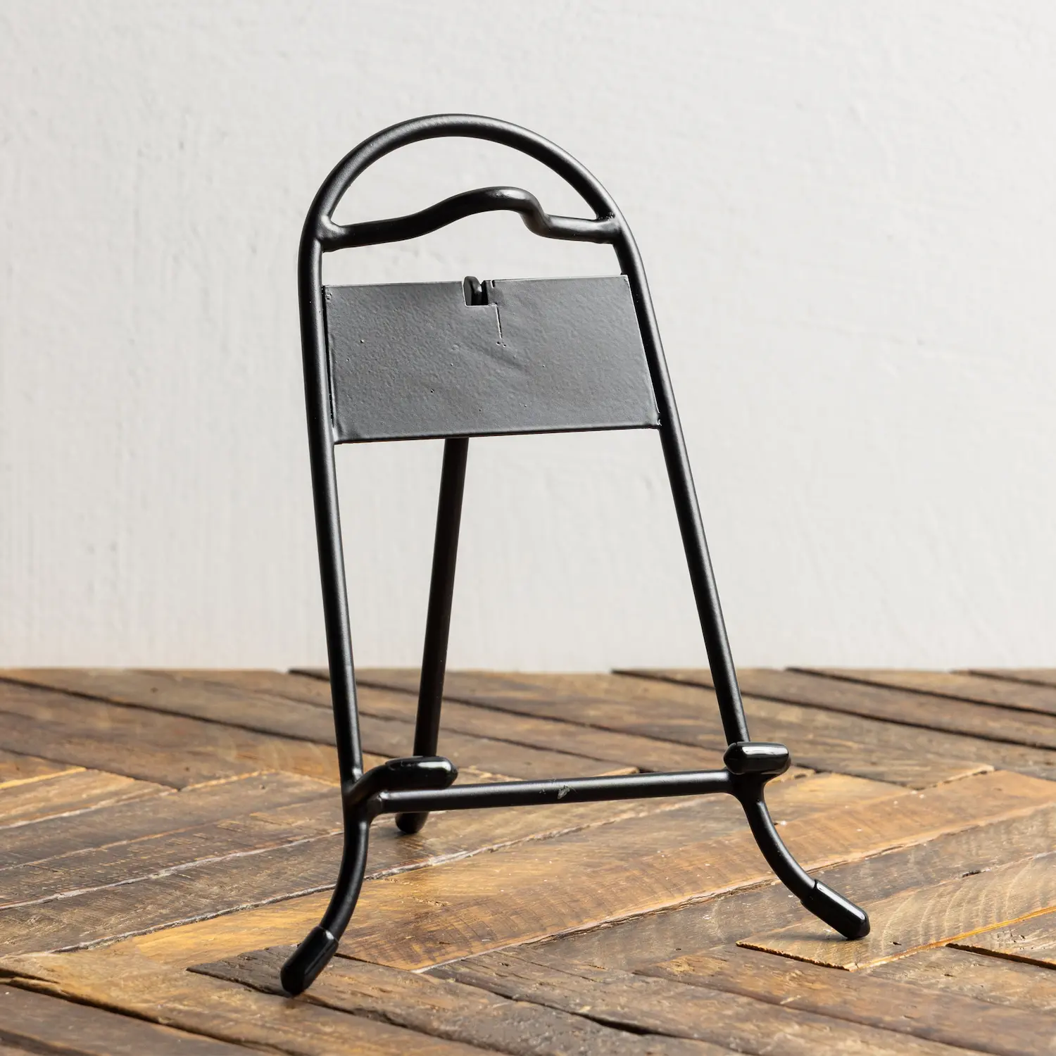 Skillet Display Stand 3 Skillet Display Stand