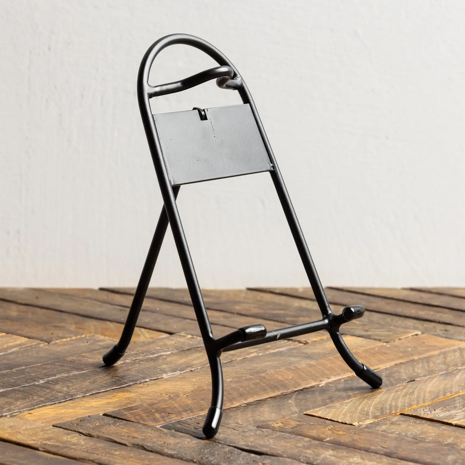 Skillet Display Stand 4 Skillet Display Stand